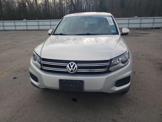 WVGAV7AX8CW542762  volkswagen tiguan s 2012 IMG 4