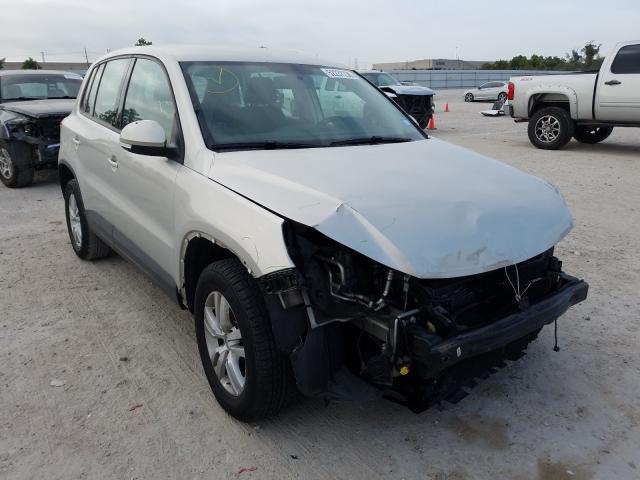 WVGAV3AX2EW524852  volkswagen tiguan s 2014 IMG 0