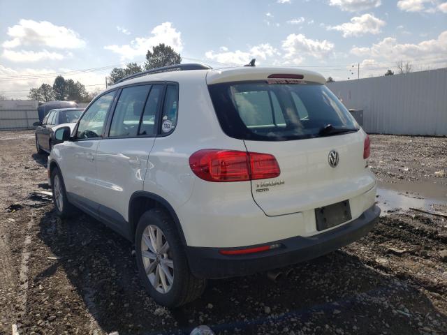 WVGBV7AX9HK043018  volkswagen tiguan s 2017 IMG 2