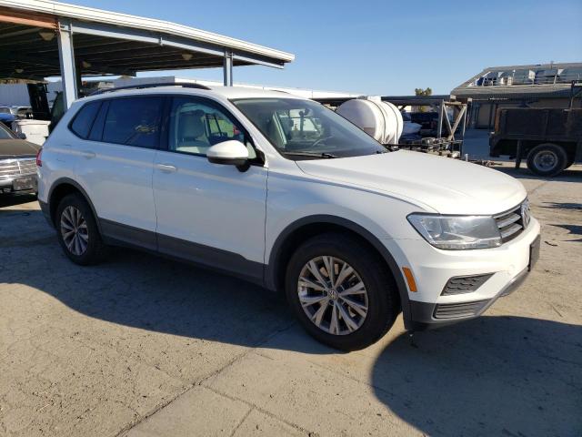 3VV1B7AX0KM150680  volkswagen tiguan s 2019 IMG 3