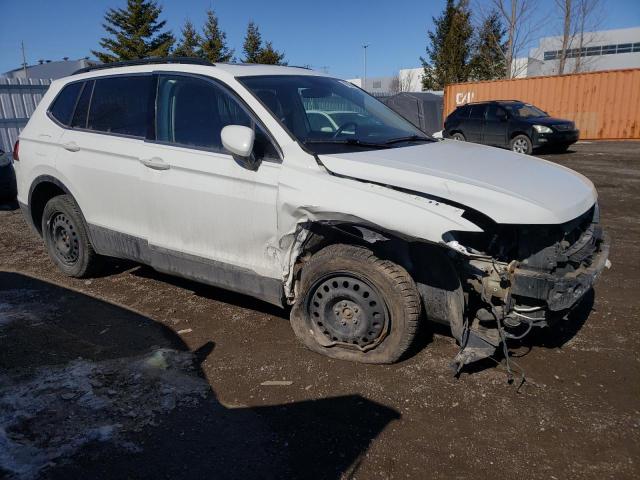 3VV2B7AX2JM139151  volkswagen tiguan se 2018 IMG 3