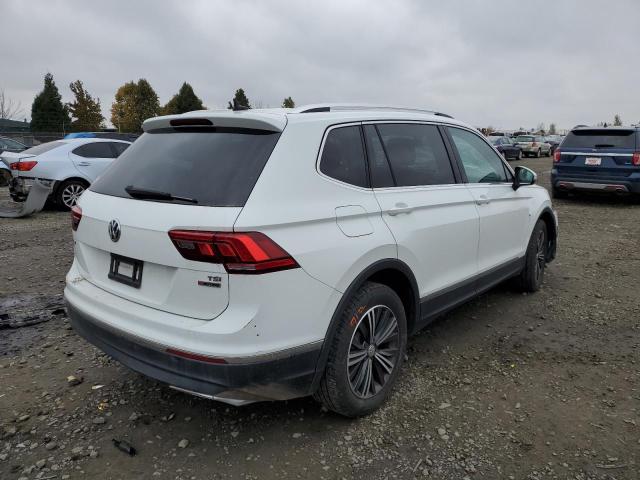 3VV2B7AXXJM066286  volkswagen tiguan se 2018 IMG 3