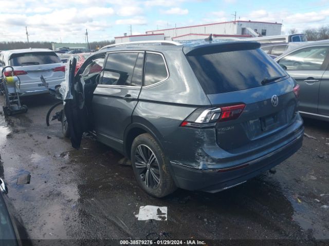 3VV2B7AXXKM035329  volkswagen tiguan se 2018 IMG 2