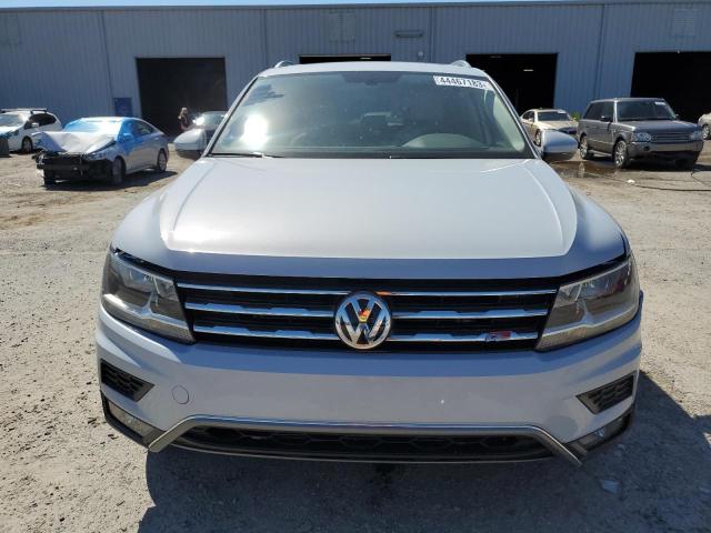 3VV3B7AX2JM055917  volkswagen tiguan se 2018 IMG 4