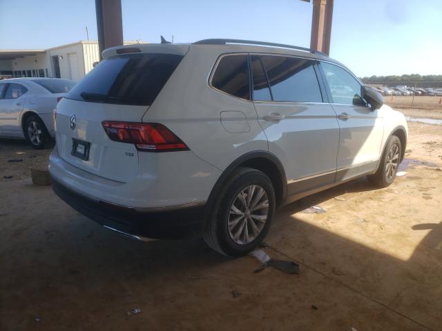 3VV3B7AX9JM110072  volkswagen tiguan se 2018 IMG 3