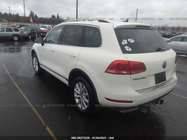 WVGFK9BP3BD003436  volkswagen touareg 2011 IMG 2