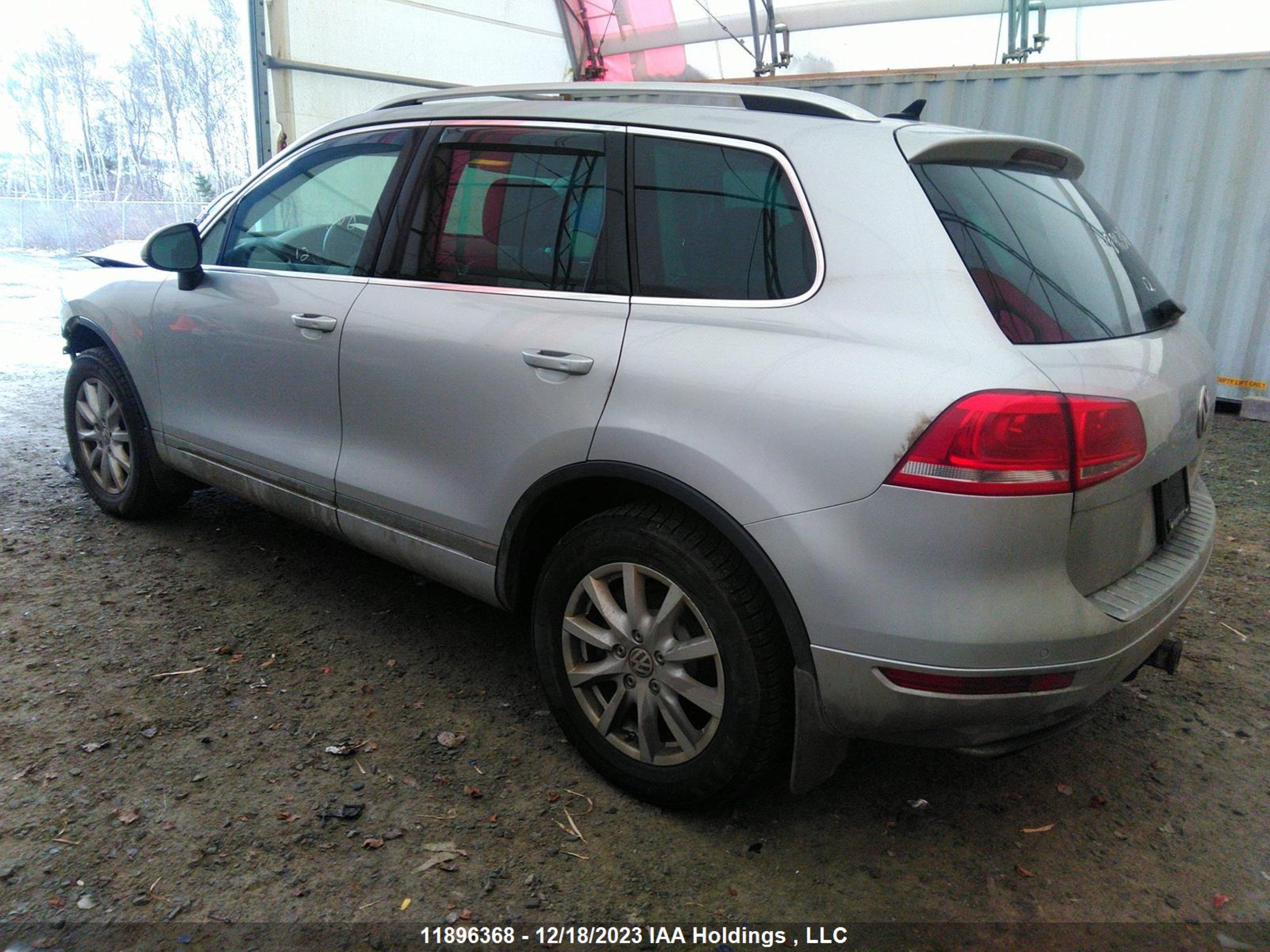 WVGDK9BP9CD000498  volkswagen touareg 2011 IMG 2