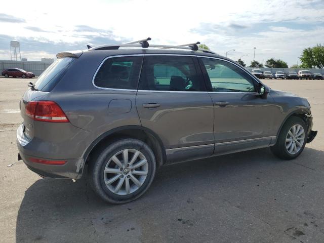 WVGFK9BP3CD000053  volkswagen touareg 2012 IMG 2