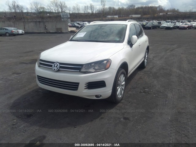 WVGFK9BP4BD004210  volkswagen touareg 2011 IMG 1