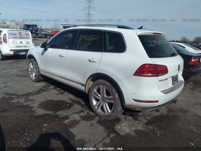 WVGEF9BP9CD008609  volkswagen touareg 2012 IMG 2