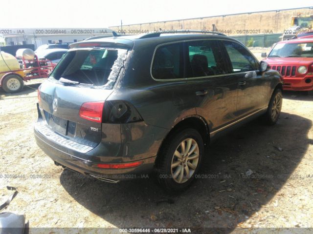 WVGEK9BP1CD009670  volkswagen touareg 2012 IMG 3