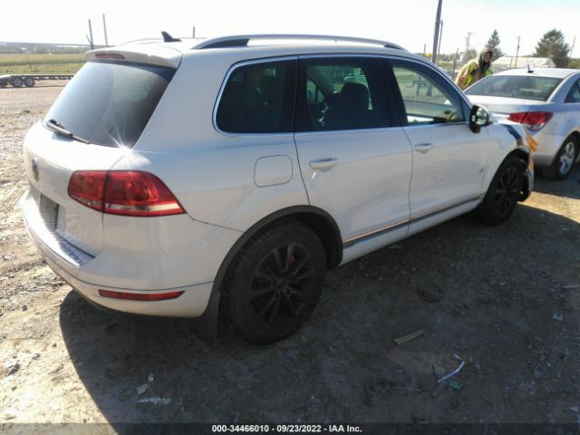 WVGEF9BP9DD011771  volkswagen touareg 2013 IMG 3