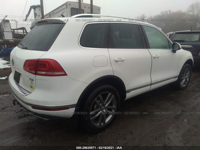 WVGEP9BP0FD001601  volkswagen touareg 2015 IMG 3