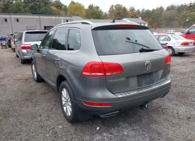 WVGEP9BP4ED011711  volkswagen touareg 2014 IMG 2