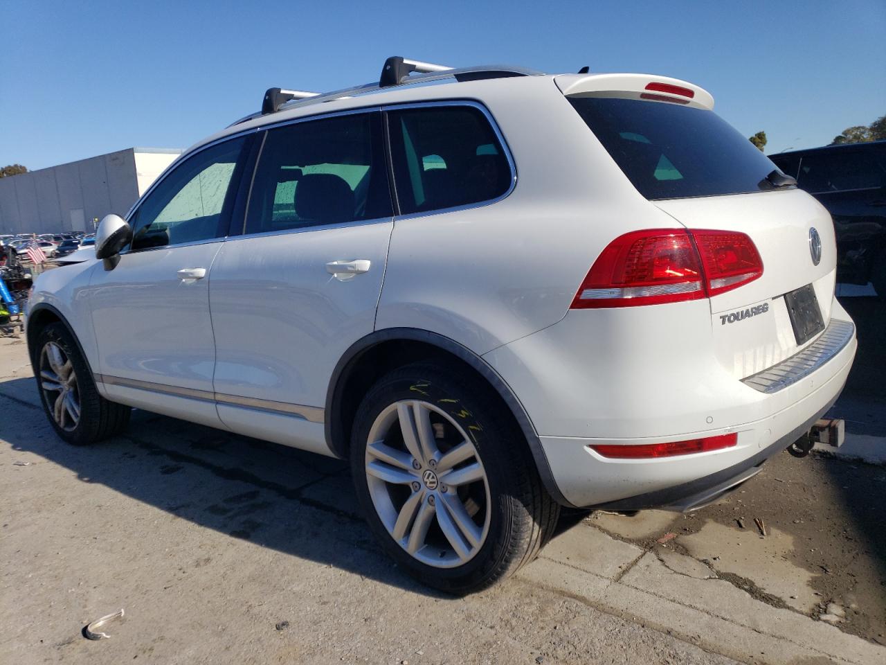 WVGEP9BP7ED013260  volkswagen touareg 2014 IMG 1