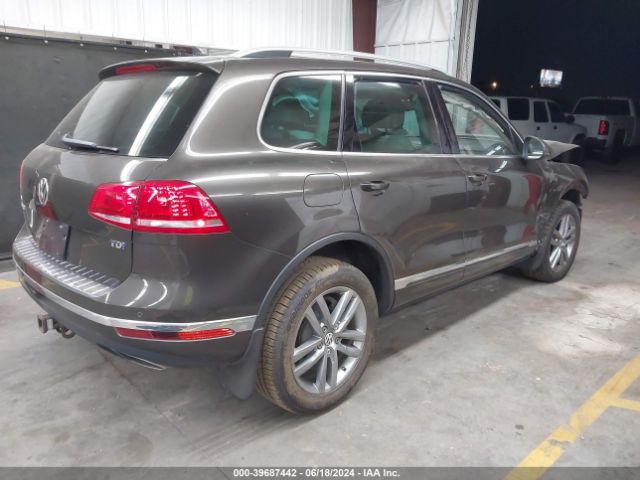 WVGEP9BP8FD003015  volkswagen touareg 2014 IMG 3