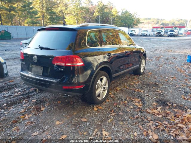 WVGEP9BPXED012894  volkswagen touareg 2014 IMG 3