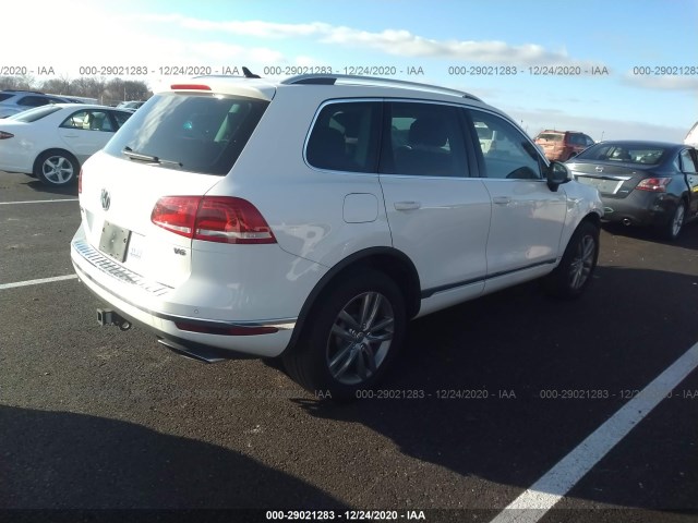 WVGEF9BP4GD001542  volkswagen touareg 2016 IMG 3