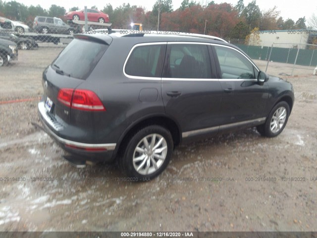 WVGEF9BP4GD003257  volkswagen touareg 2016 IMG 3