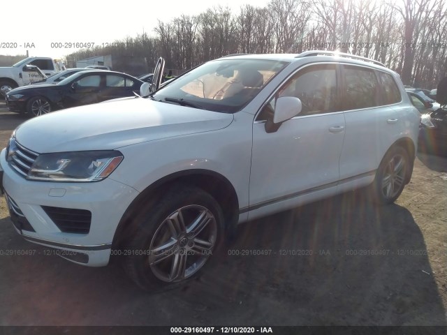 WVGEF9BP8FD005382  volkswagen touareg 2015 IMG 1