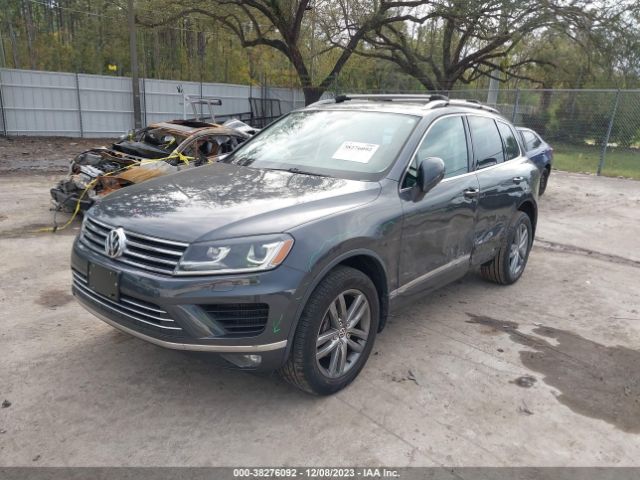 WVGEP9BP3GD000590  volkswagen touareg 2016 IMG 1