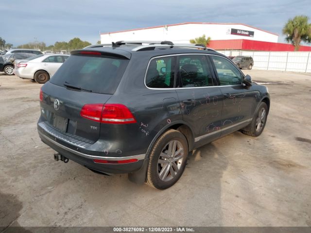 WVGEP9BP3GD000590  volkswagen touareg 2016 IMG 3