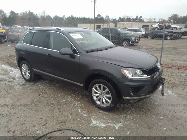 WVGEF9BP4GD003257  volkswagen touareg 2016 IMG 0