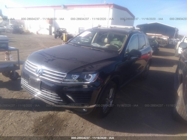 WVGEF9BP8GD011460  volkswagen touareg 2016 IMG 1