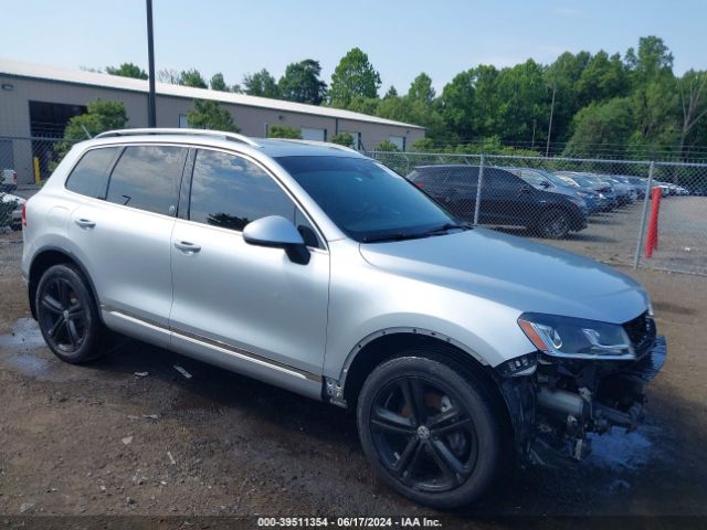 WVGRF7BPXHD000046  volkswagen touareg 2016 IMG 0