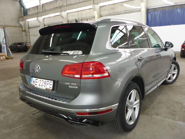 WVGZZZ7PZHD021738  volkswagen touareg 2017 IMG 4