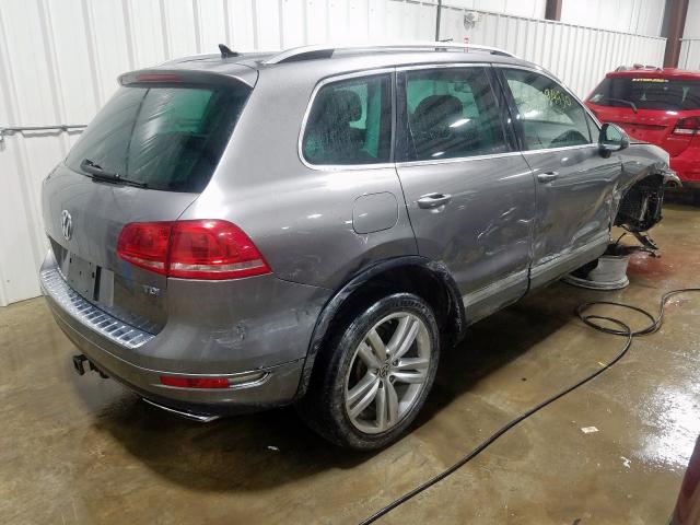 WVGEK9BP0CD008557  volkswagen touareg v6 2012 IMG 3