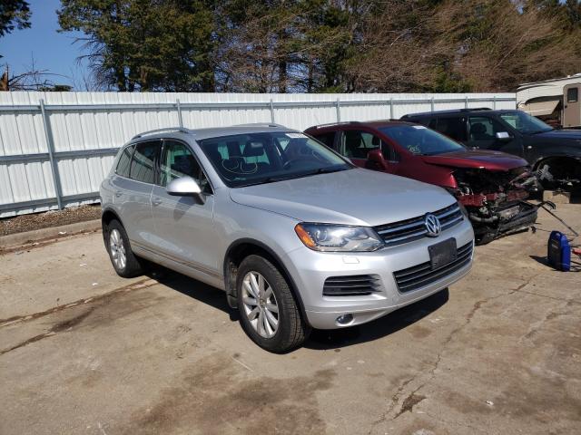 WVGFK9BP2CD005177  volkswagen touareg v6 2012 IMG 0