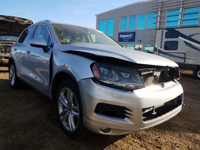 WVGDF9BP8DD008663  volkswagen touareg v6 2013 IMG 0