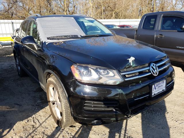 WVGEF9BPXED012185  volkswagen touareg v6 2014 IMG 0