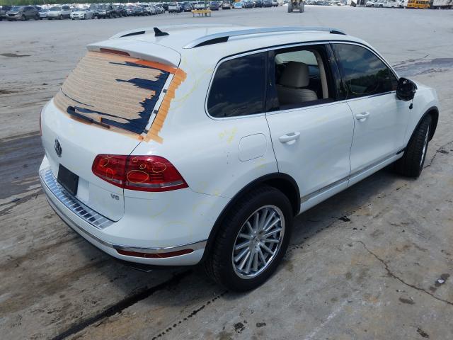 WVGEF9BP4FD006884  volkswagen touareg v6 2015 IMG 3