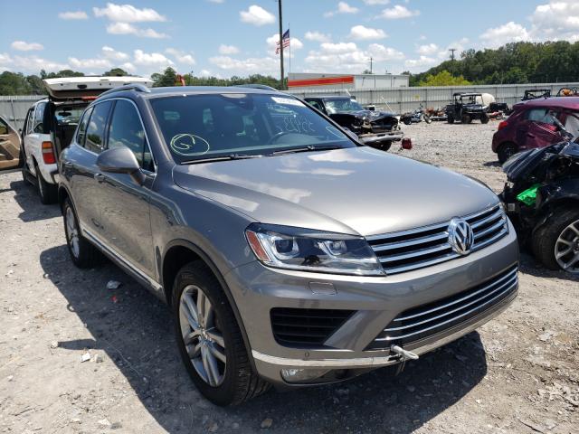 WVGRF7BP9HD004816  volkswagen touareg wo 2017 IMG 0