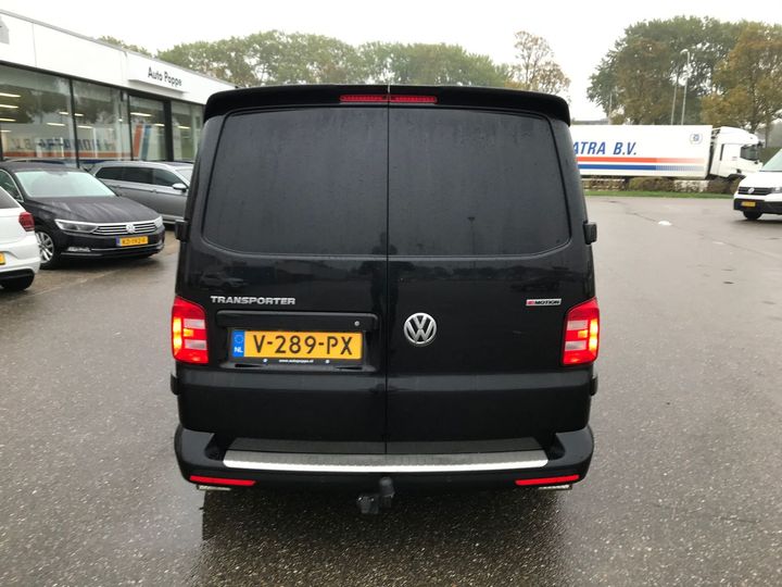 WV1ZZZ7HZJH180960  volkswagen transporter 2018 IMG 2