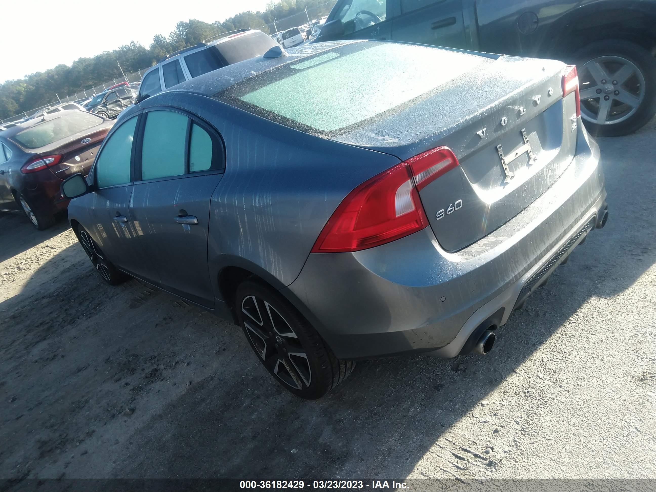 YV140MTL5J2460284  volvo s60 2017 IMG 2