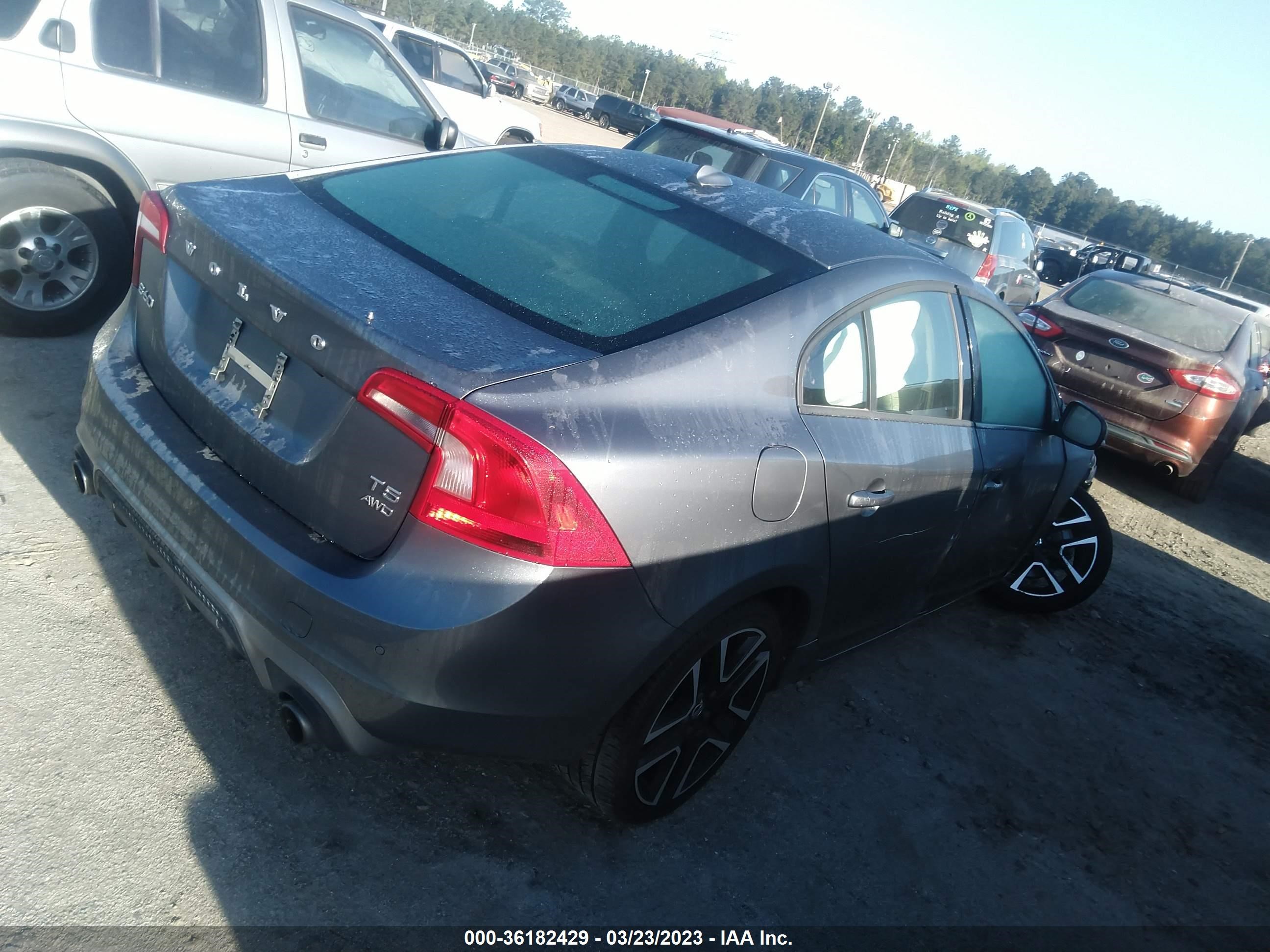 YV140MTL5J2460284  volvo s60 2017 IMG 3