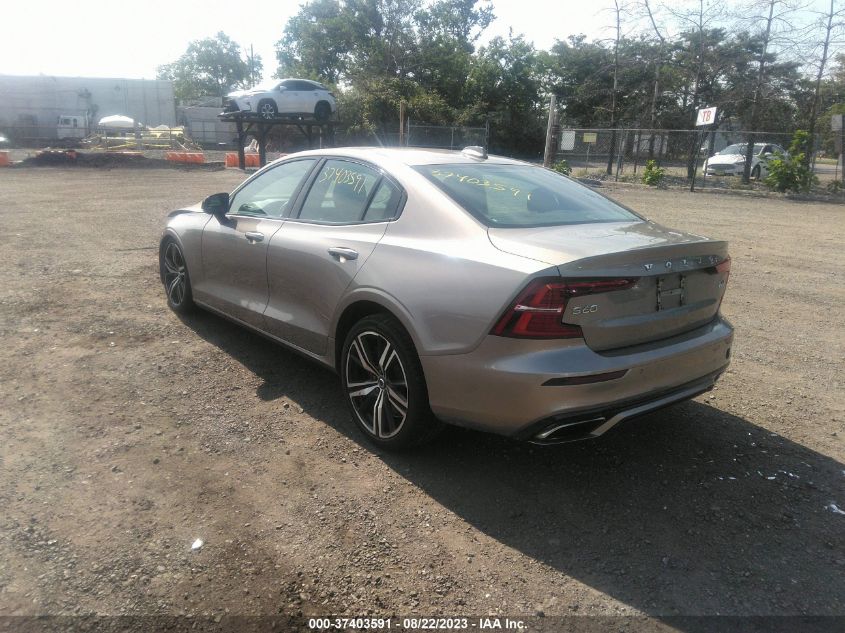 7JRA22TM3KG004693  volvo s60 2019 IMG 2