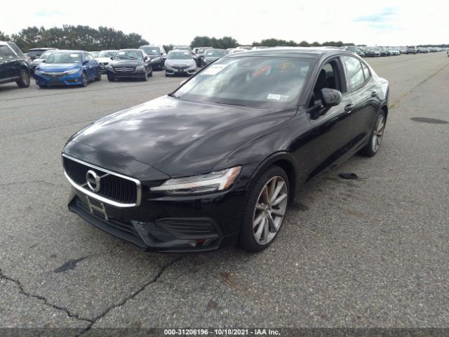 7JRA22TK0KG013396  volvo s60 2019 IMG 1