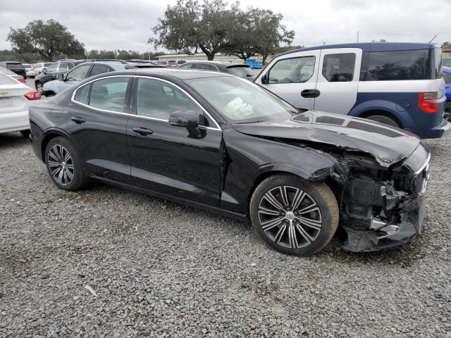 7JRA22TL5KG011426  volvo s60 2019 IMG 3