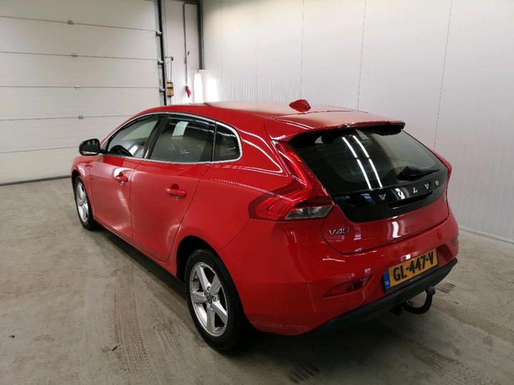 YV1MV7431G2281639  volvo v40 2015 IMG 3