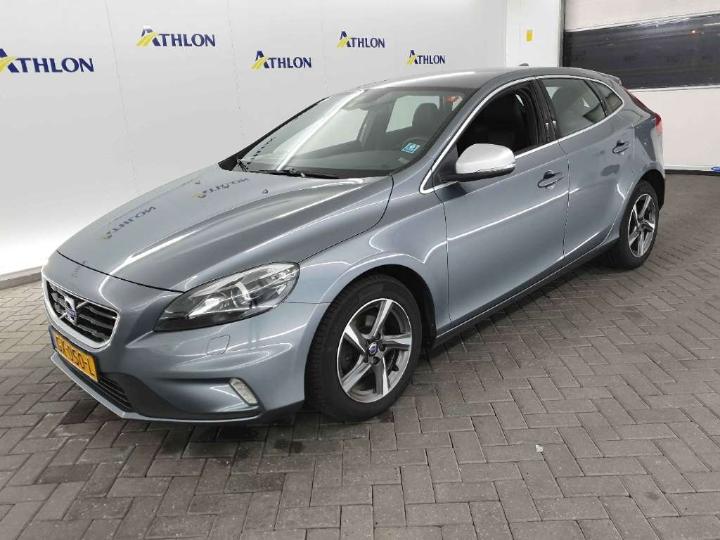 YV1MV7431G2292751  volvo v40 2015 IMG 0