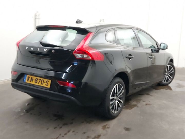 YV1MV7480H2390773  volvo v40 2016 IMG 2