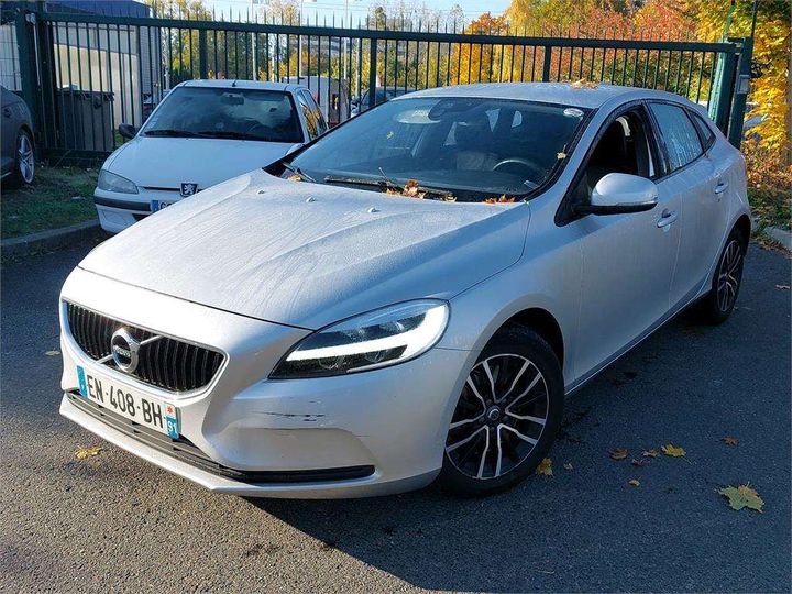 YV1MV79L0J2445080  volvo v40 2017 IMG 0