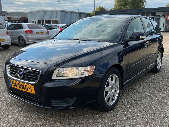 YV1MW84F1C2652805  volvo v50 2011 IMG 0