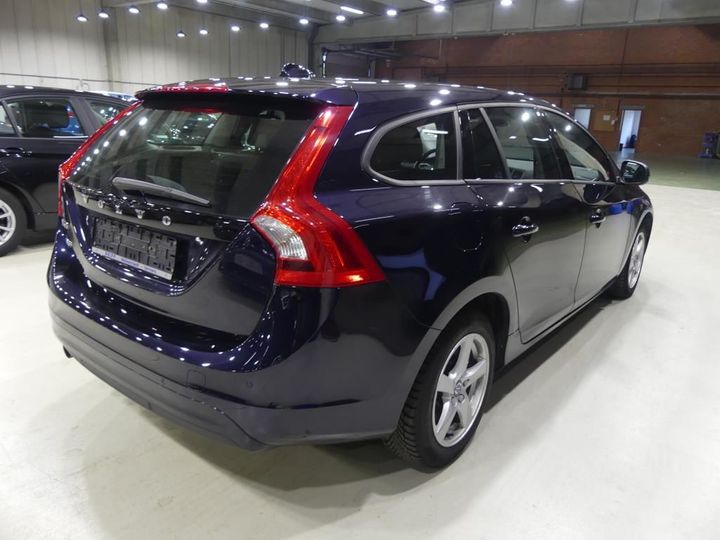 YV1FW7880J2383316  volvo v60 2017 IMG 2