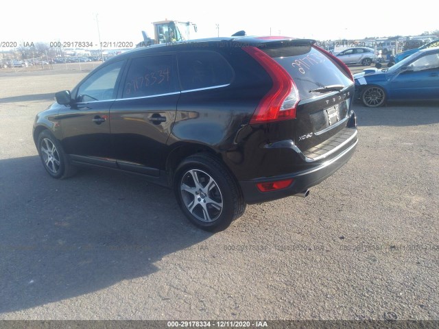 YV4902DZ4D2427524  volvo xc60 2013 IMG 2