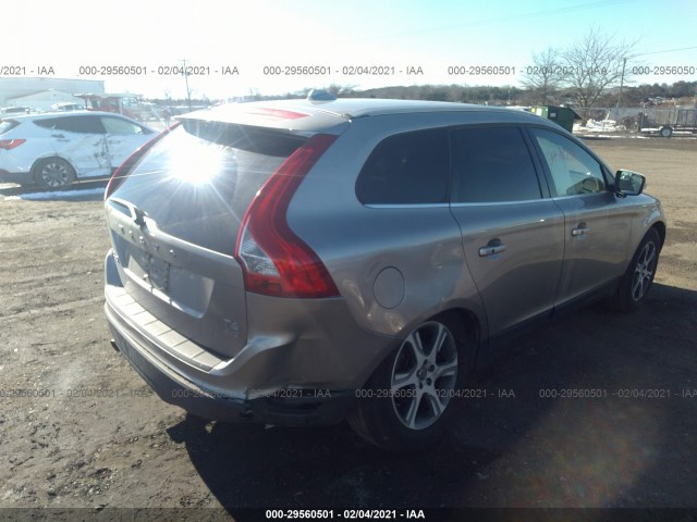 YV4902DZ9D2409908  volvo xc60 2013 IMG 3